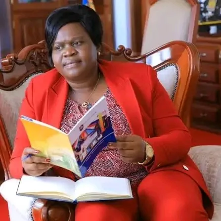 Gladys Wanga Responds to Linda Mwananchi Homa Bay Roads Criticism, Defends Ruto Projects

