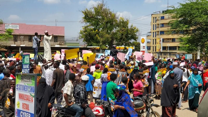 Residents of Isiolo town protest in the CBD blocking the Isiolo-Marsabit highway after five people including two police officers were killed in a bandit ambush in Gotu