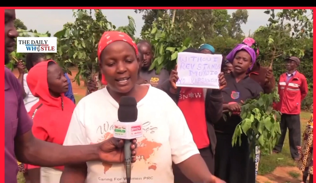 Drama in Church as Worshippers Protest Pastors Transfer,Vow to Boycott Services