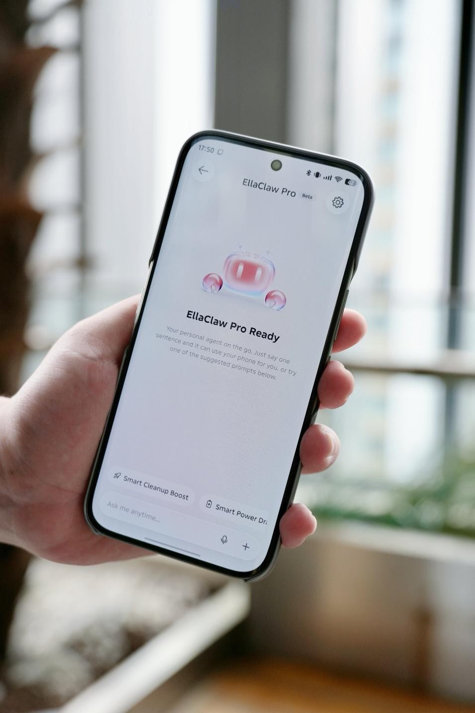 Tecno Ellaclaw Hands-On: Smartphone AI Upgraded